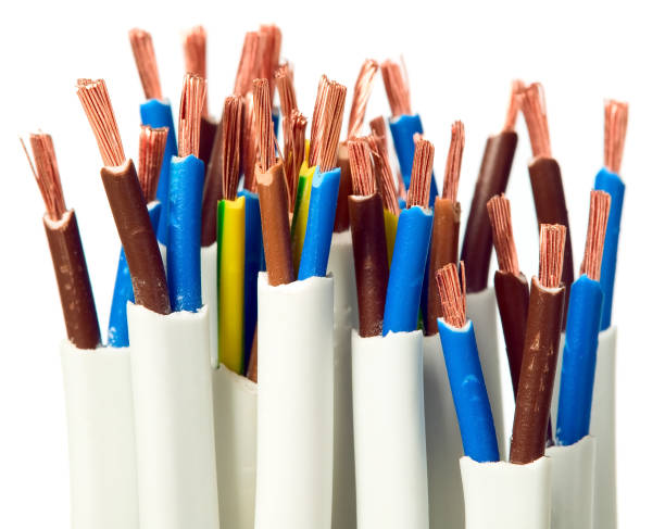 کابل برق سه فاز قدرت بالا و عملکرد پایدار در پروژه ها